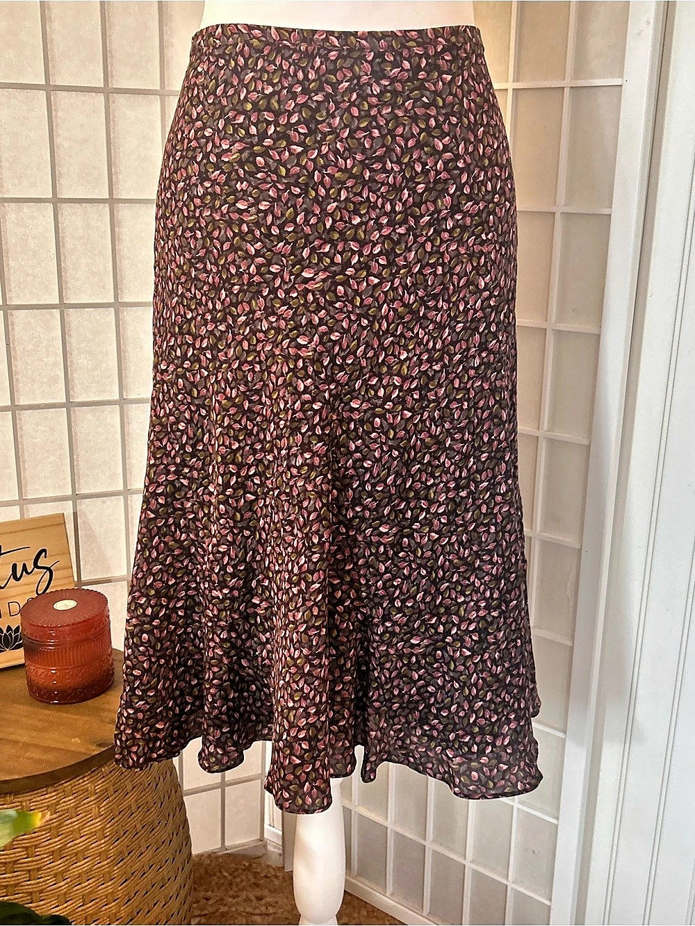 Jones New York 100% Silk Printed Flare Skirt – Size 10